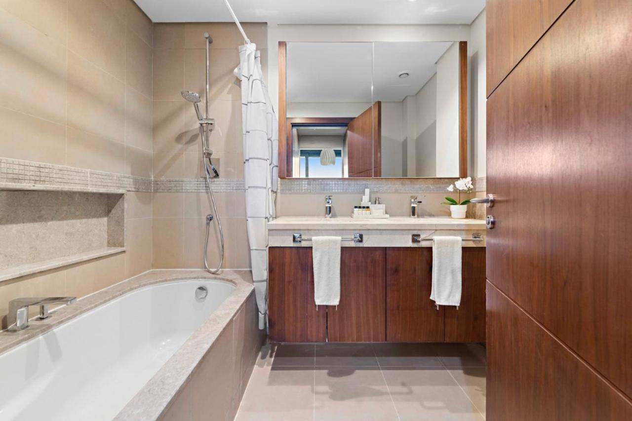 First Class 3Br With Full Burj Khalifa And Fountain View 두바이 외부 사진